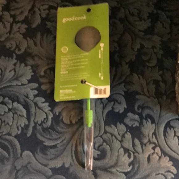 Silicone baster for all the great cooks out there! - Picture 2 of 2